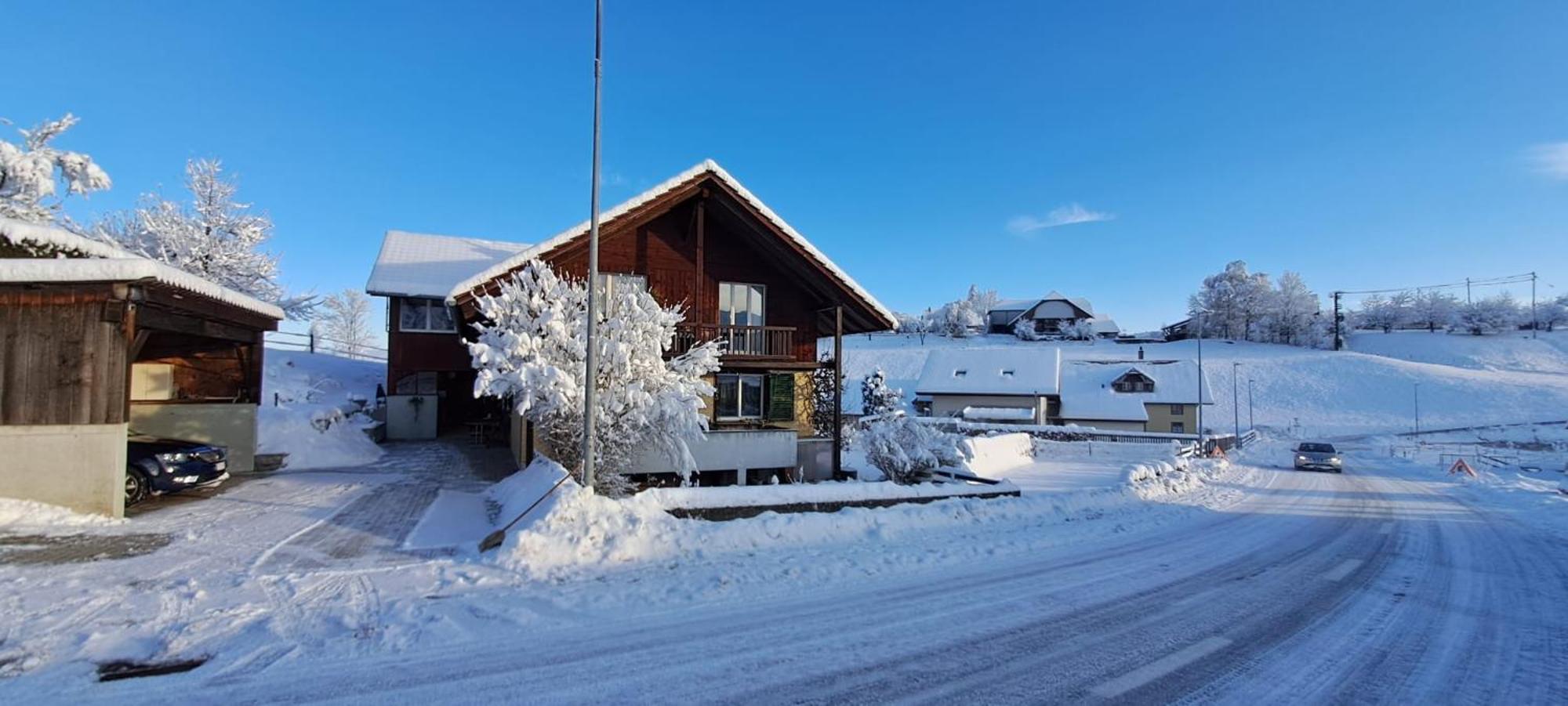 Naturnahe Familienwohnung Ruschegg Exterior photo